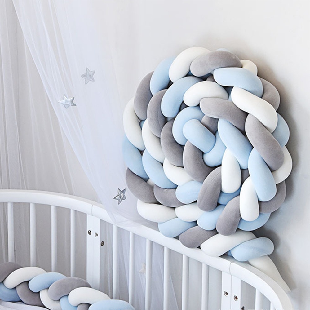 Baby Nursery Pillow - ベビーベッドバンパー 手作りベビーベッドバンパー 通気性のあるソフトプラッシュベッドバンパー 衝突防止 肌に優しい編組枕 保育室