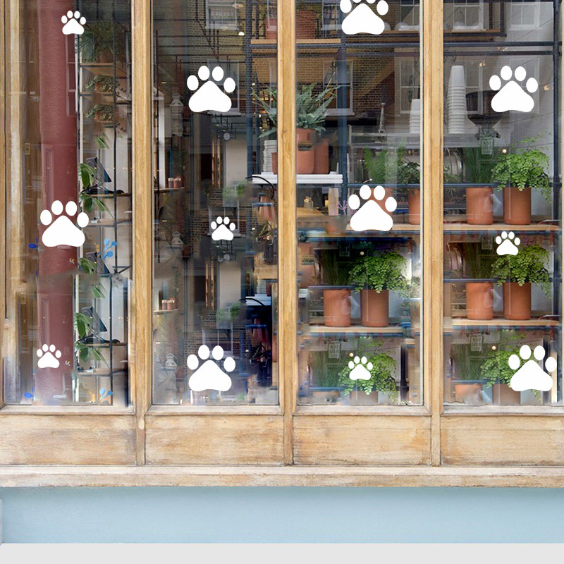 漫画の犬猫ウォーキング足跡壁ステッカー子供の部屋のためペット - Baby Nursery Decals のレビューと価格