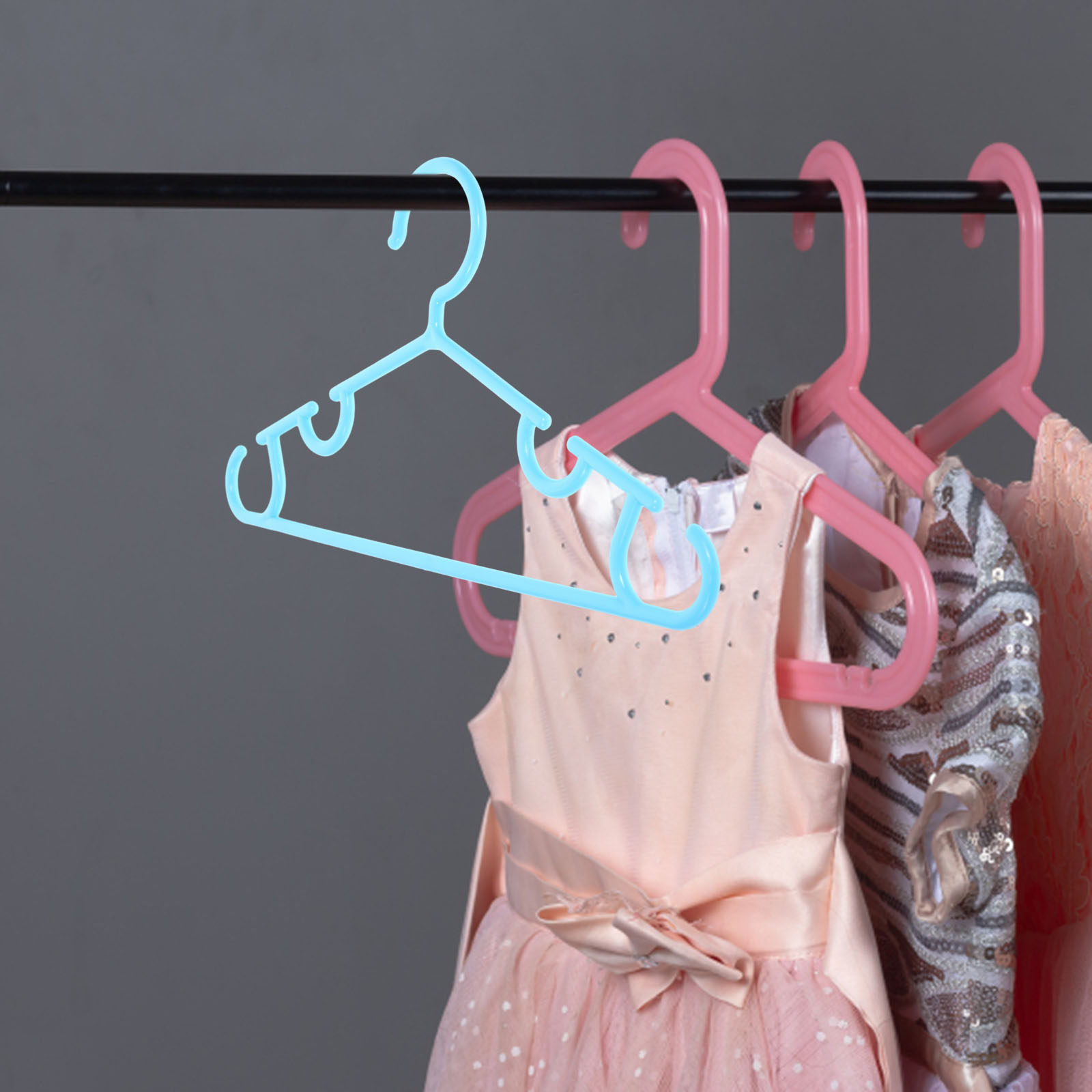 10個入り滑り止めベビー服ハンガー、頑丈なプラスチック製キッ - Closet Organizer Baby のレビューと価格