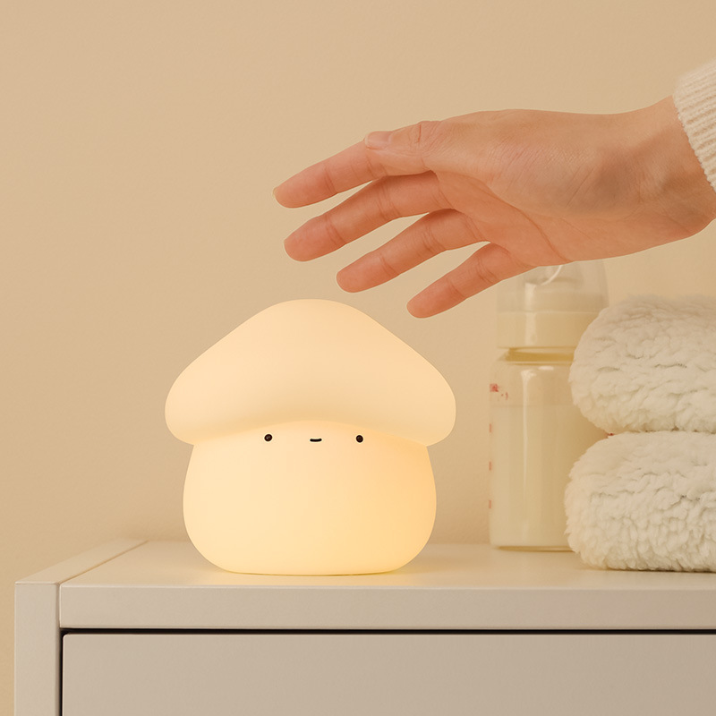 1 個キノコヘッドシリコンナイトライト USB 充電式タイマ - Baby Nursery Light のレビューと価格