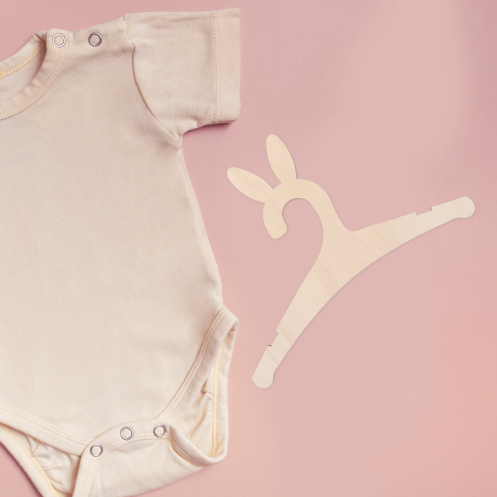 5個セット DIY木製ベビー服ハンガー バニー耳 子供用 乳 - Baby Nursery Organizer のレビューと価格